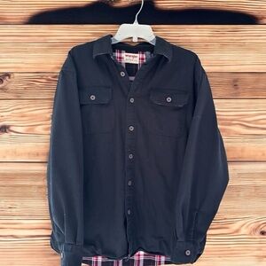 Wrangler Authentic Men's Size Large Navy Blue, Flannel-Lined Button-Up Shirt.